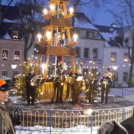 Apartamento Ferienwohnung-am-schloessel-fuer-2-4-personen-in-oberwiesenthal