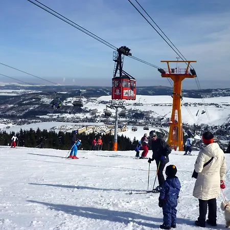 Apartamento Ferienwohnung-am-schloessel-fuer-2-4-personen-in-oberwiesenthal